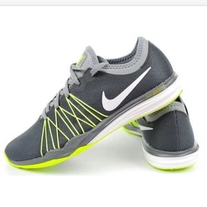 Nike - Dual Fusion TR Hit Training Shoe